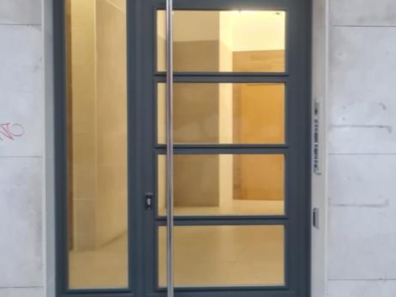 Puertas y ventanas de aluminio | En Inmuebles Hospitalet Barcelona