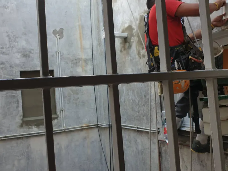 Trabajos verticales | En viviendas y comercios, Hospitalet Barcelona