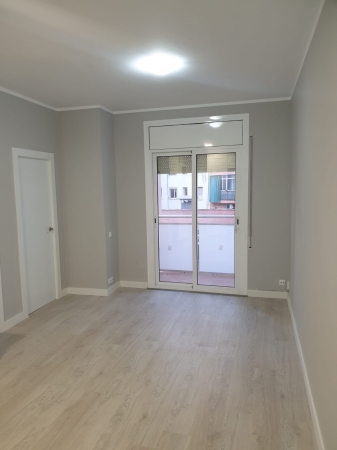 Instalación de suelos | En viviendas y comercios, Hospitalet Barcelona